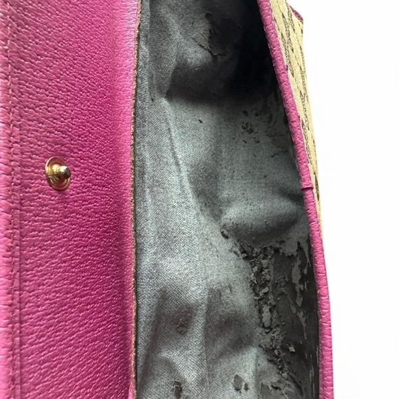 ✰ gucci fuschia long wallet ✰ - Picture 7 of 8